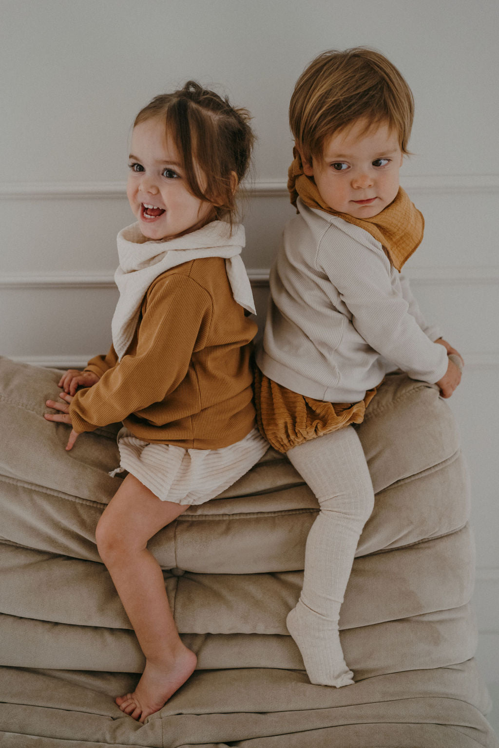 CAPUCINE, la culotte "velours camel" (taille froncée)